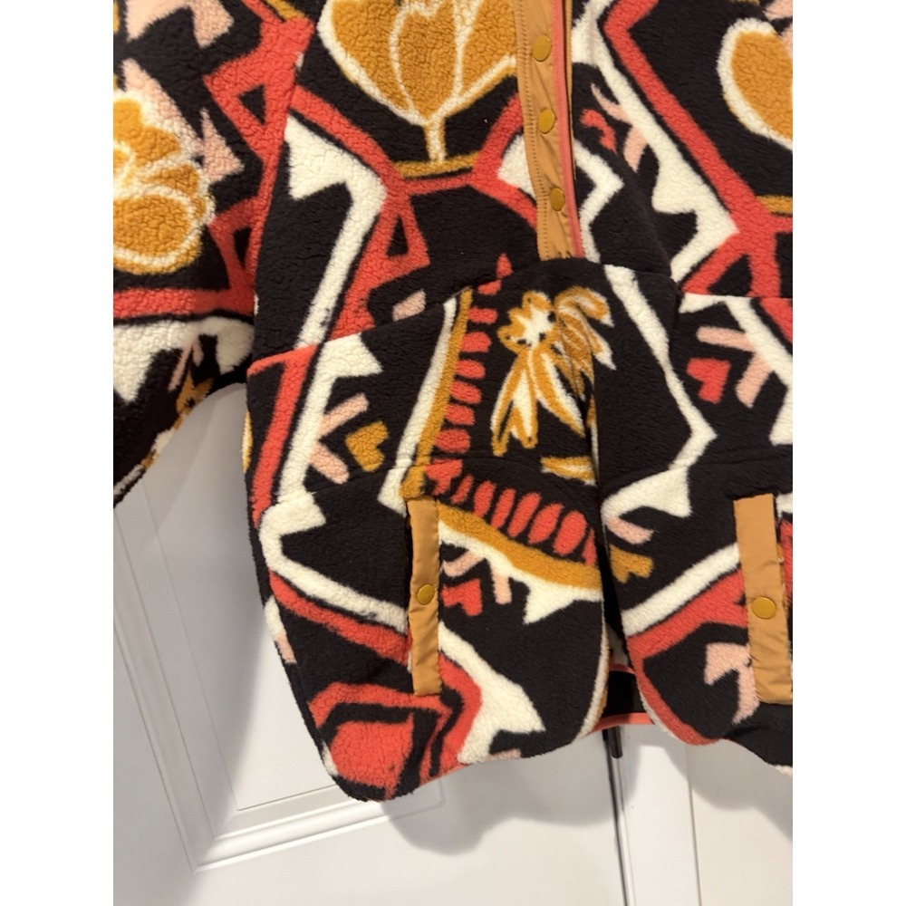 Wrangler Women's Sherpa Sweatshirt Aztec Tribal Colorful Sz M Cozy Pullover Snap - Picture 4 of 10